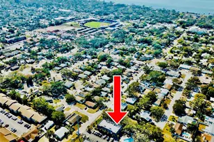 700 Lyndhurst St, Dunedin, FL 34698 - Photo 4