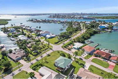 103 Tahiti Circle, Naples, FL 34113 - Photo 1