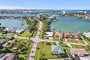 103 Tahiti Cir, Naples, FL 34113 - Photo 36