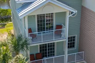 3230 Mangrove Point Dr, Ruskin, FL 33570 - Photo 4