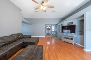 9415 Pebble Glen Ave, Tampa, FL 33647 - Photo 6