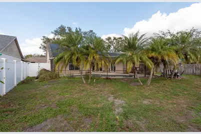 9415 Pebble Glen Avenue, Tampa, FL 33647 - Photo 34