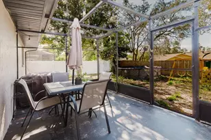 2427 Comerwood Dr, Spring Hill, FL 34609 - Photo 28