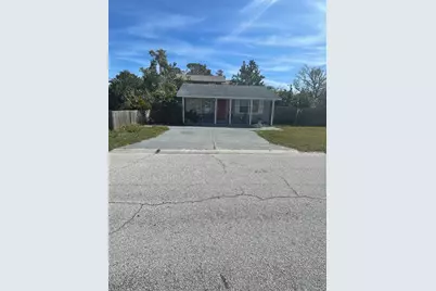 300 52nd Street S, Saint Petersburg, FL 33707 - Photo 1