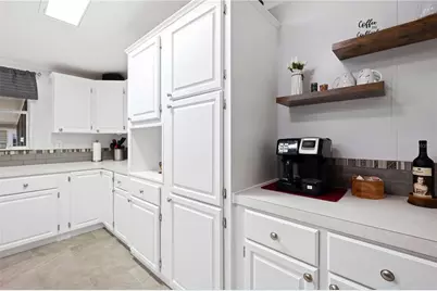 36838 Tara Avenue, Zephyrhills, FL 33542 - Photo 18