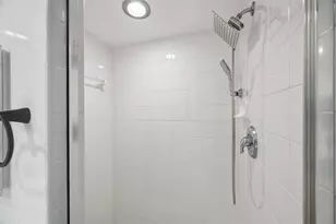 960 Starkey Rd, Largo, FL 33771 - Photo 48