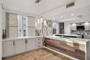 960 Starkey Rd, Largo, FL 33771 - Photo 6