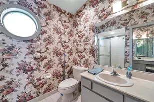 1008 Royal Birkdale Dr, Tarpon Springs, FL 34688 - Photo 60