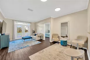 4221 W Spruce St, Tampa, FL 33607 - Photo 2