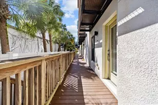 4810 W McElroy Ave, Tampa, FL 33611 - Photo 6