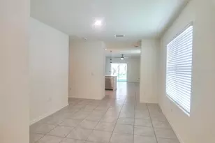 17014 Oval Rum Dr, Wimauma, FL 33598 - Photo 4
