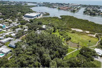 14334 Channel Drive, Largo, FL 33774 - Photo 26