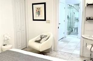 1 Beach Dr SE, Saint Petersburg, FL 33701 - Photo 22