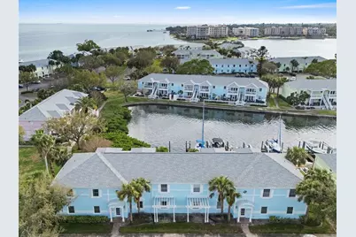 5075 Starfish Drive SE #B, Saint Petersburg, FL 33705 - Photo 1