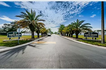 19 Drury Lane, Tarpon Springs, FL 34689 - Photo 72