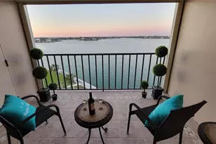 7700 Sun Island Dr S, South Pasadena, FL 33707 - Photo 10