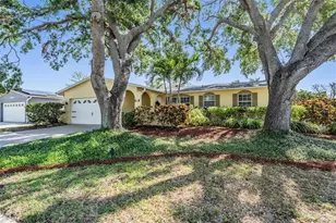 6041 16th Ln NE, Saint Petersburg, FL 33703 - Photo 34