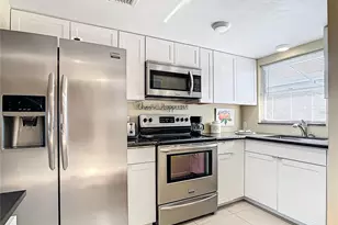 4500 37th St S, Saint Petersburg, FL 33711 - Photo 8