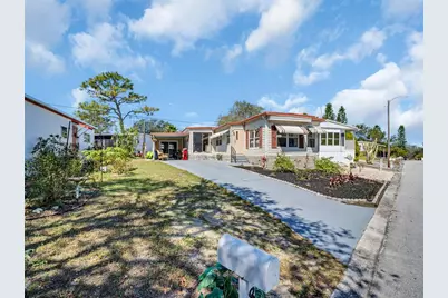 807 Saint Charles Drive, Tarpon Springs, FL 34689 - Photo 1