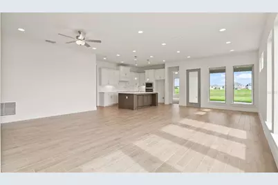 3724 109th Street East, Palmetto, FL 34221 - Photo 4