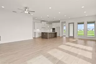 3724 109th St E, Palmetto, FL 34221 - Photo 4