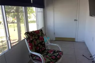 8525 111th St, Seminole, FL 33772 - Photo 26