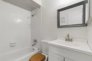 858 Cambridge Ct, Dunedin, FL 34698 - Photo 18