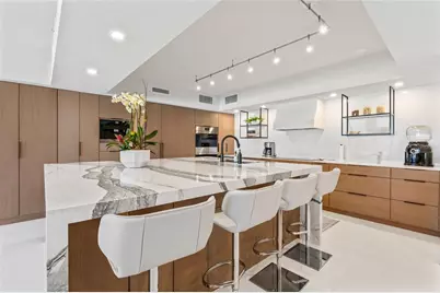 1350 Gulf Boulevard #202, Clearwater, FL 33767 - Photo 12