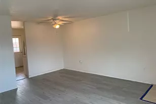 12403 Hibiscus Oak Pl, Tampa, FL 33612 - Photo 6