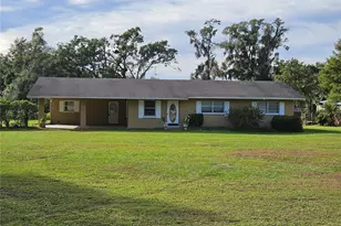 18401 Hamilton Rd, Dade City, FL 33523 - Photo 1