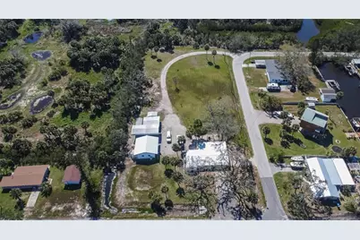 1019 Canal Street, Ruskin, FL 33570 - Photo 36