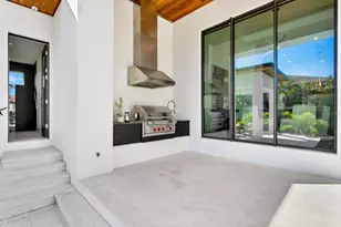 1401 Brightwaters Blvd NE, Saint Petersburg, FL 33704 - Photo 52