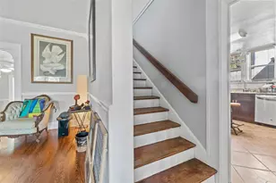 681 Jasmine Way S, Saint Petersburg, FL 33705 - Photo 18