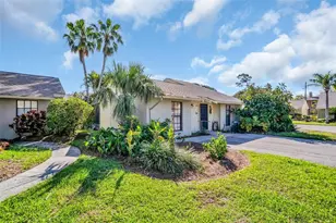 25 Windrush Bay Dr, Tarpon Springs, FL 34689 - Photo 40