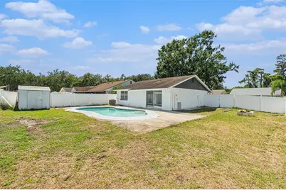 16147 Sagebrush Road, Tampa, FL 33618 - Photo 18