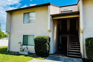 2213 65th Ave N, Saint Petersburg, FL 33702 - Photo 1