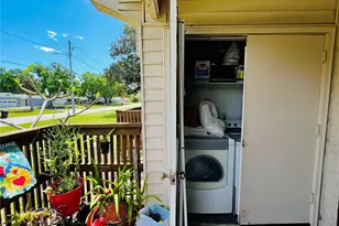 2213 65th Ave N, Saint Petersburg, FL 33702 - Photo 4