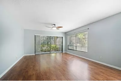 700 Starkey Road #1111, Largo, FL 33771 - Photo 4
