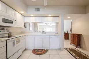 1400 Water View Dr W, Largo, FL 33771 - Photo 12