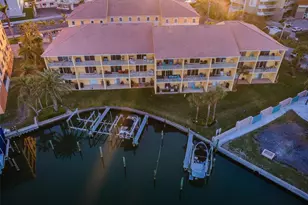 11595 Gulf Blvd, Treasure Island, FL 33706 - Photo 38