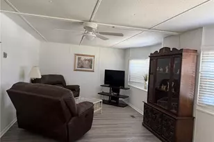 12124 Thornridge St, Brooksville, FL 34613 - Photo 6