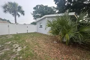 6690 33rd Ave N, Saint Petersburg, FL 33710 - Photo 24