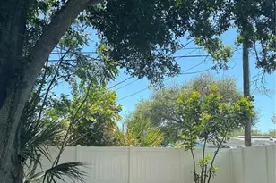 6690 33rd Ave N, Saint Petersburg, FL 33710 - Photo 20
