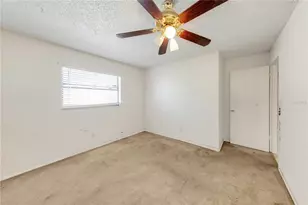 1137 54th Ave S, Saint Petersburg, FL 33705 - Photo 18