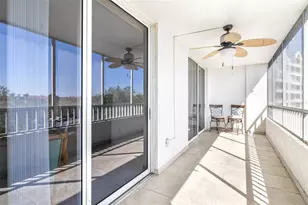 2333 Feather Sound Dr, Clearwater, FL 33762 - Photo 18