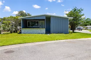 163 Dolphin Dr E, Oldsmar, FL 34677 - Photo 20