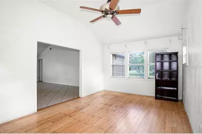 902 Estelle Avenue, Brandon, FL 33511 - Photo 16