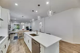 407 Sandsend Ct, Apollo Beach, FL 33572 - Photo 14