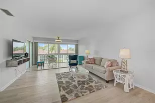 10215 Regal Dr, Largo, FL 33774 - Photo 6