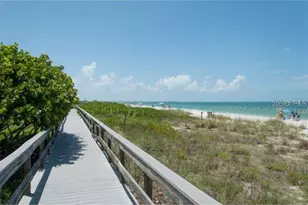 7650 Bayshore Dr, Treasure Island, FL 33706 - Photo 26